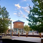 Historic Adobe Casita Downtown Specious 620 Sq Ft, King Bed And Patio