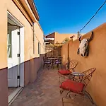 Historic Adobe Casita Downtown Specious 620 Sq Ft, King Bed And Patio