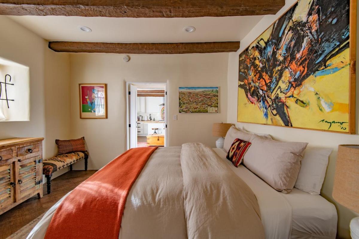 Historic Adobe Casita Downtown Specious 620 Sq Ft, King Bed And Patio Apartment Santa Fe
